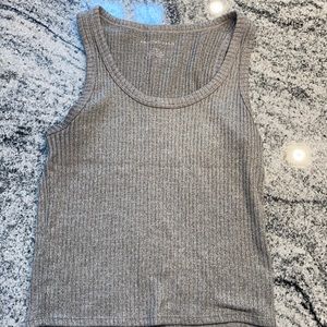Grey tank top